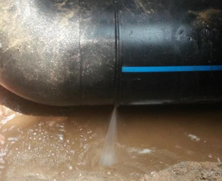 西平楼顶渗水维修公司为大家分享下西平卫生间漏水维修修补技术!