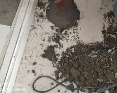 西平楼顶渗水公司分享下西平卫生间测漏水方法和方法的详细分解。